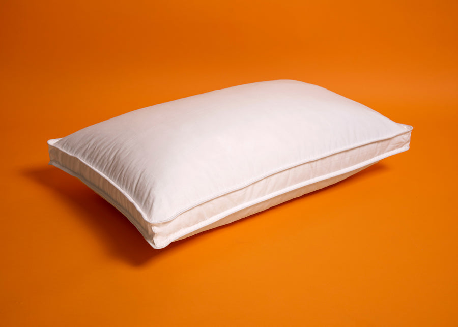 white polyester pillow product image
